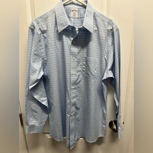 Brooks Brothers Regent men’s Light Blue windowpane LS button down shirt 17 4/5